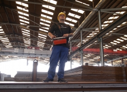 Szene aus dem Salzgitter Mannesmann Recruitingfilm für Azubis