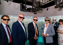 4.-Bildungsministerin-Karliczek-besucht-uns