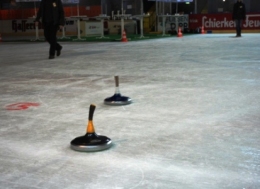 2008/12/09 - Eisstockschießen